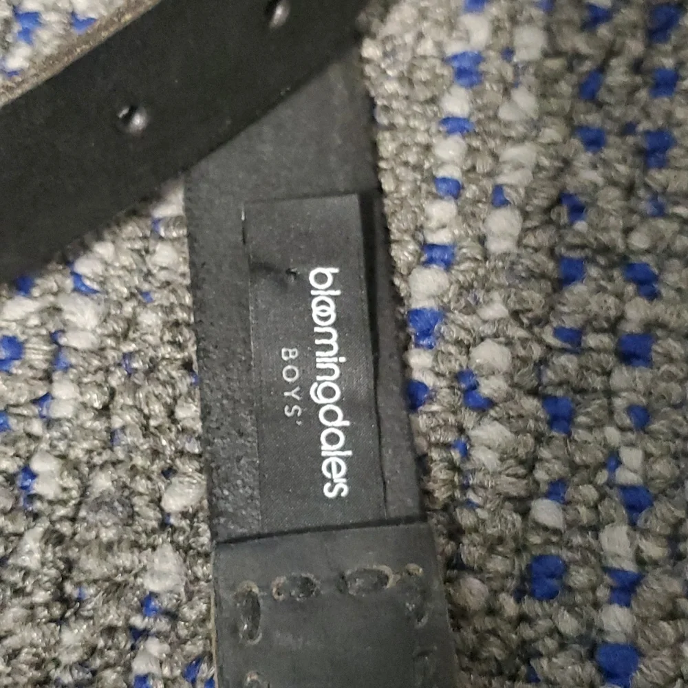 Bloomingdale's Boys Black Genuine Leather Belt Size 32